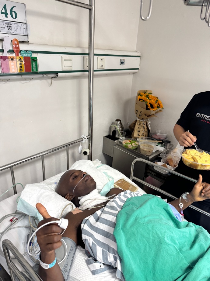 广西平果官方：阿萨莫阿会诊手术成功，致谢每一份关爱与祝福